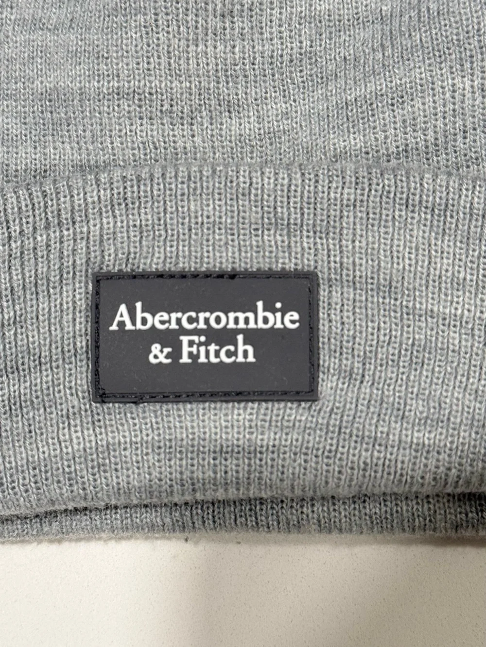Abercrombie & Fitch Boys Gray Knit Beanie Winter Hat Logo Cuffed
